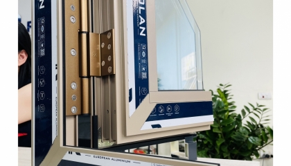 SO SÁNH PHỤ KIỆN CỬA NHÔM CAO CẤP ĐỨC VÀ TRUNG QUỐC – KHÁC BIỆT Ở ĐÂU?