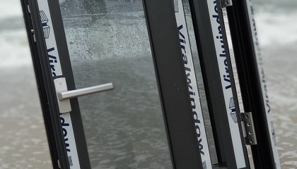 Đầu năm chọn sai phụ kiện cửa nhôm và những hệ quả chỉ thấy sau thời gian sử dụng