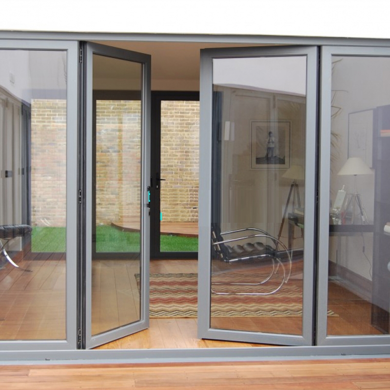 Vì sao nhiều công trình phải sửa cửa ngay trong năm đầu tiên